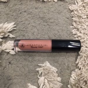 Anastasia Beverly Hills lipgloss